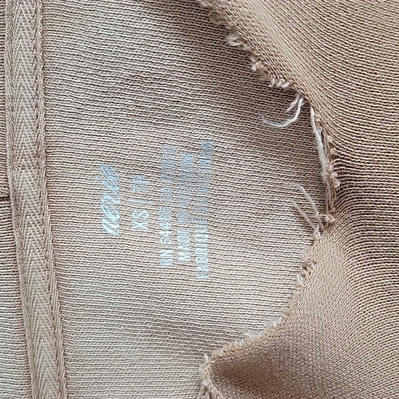 NWOT Aerie Raw-Edge Hooded Sweatshirt - Lowest Price - Picture 2 of 5